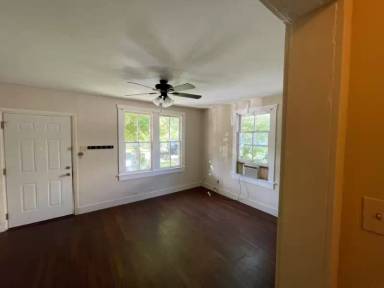Main picture of 4725 Avenue R 1/2