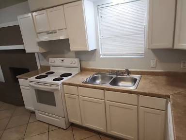 Main picture of 331 Skywood Dr