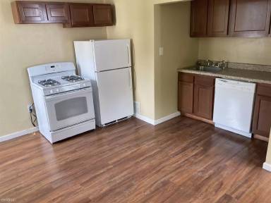 Main picture of 1710 Watson St