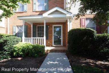 Main picture of 450 Wimmer St