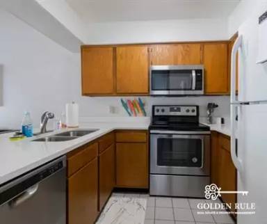 Main picture of 4450 SW 20th Ln