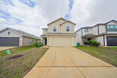 Main picture of 5807 Rolling Gln