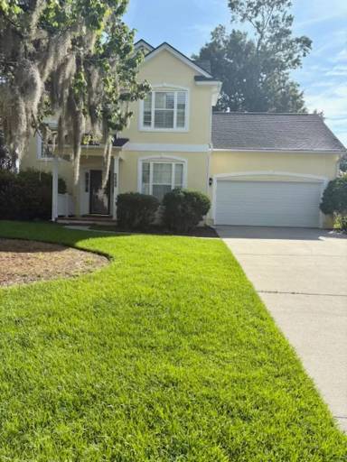 Main picture of 408 Cabrill Dr