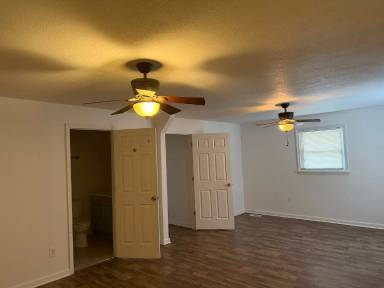 Main picture of 5302 Vista John Dr