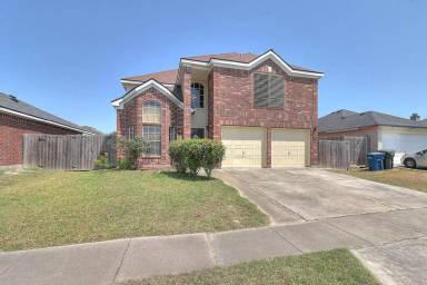 Main picture of 7846 Falcon Dr
