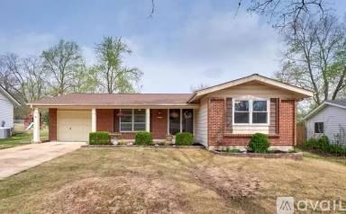 Main picture of 537 Arborwood Dr