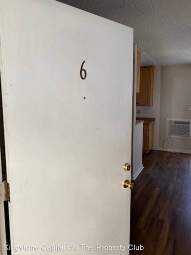 Main picture of 2228 E Westport Dr