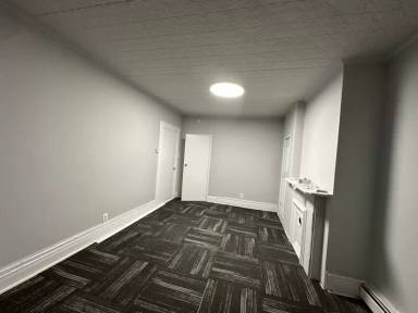 Main picture of 15 Pennigton St