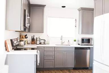 Main picture of 160 Auburn Ave