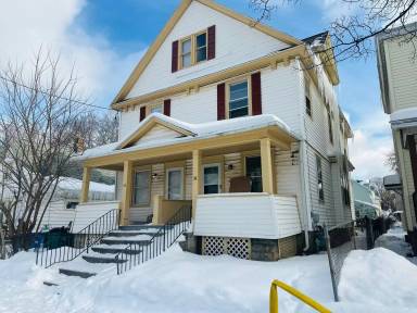 Main picture of 38 Townsend St