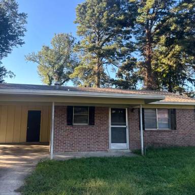 Main picture of 808 E California Ave
