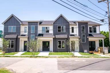 Main picture of 109 Stringer St