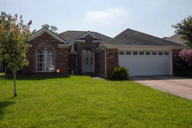 Main picture of 7930 Friar Point Dr