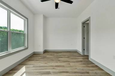 Main picture of 265 Cass Ln NW