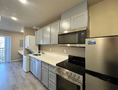 Main picture of 4326 S Junett St