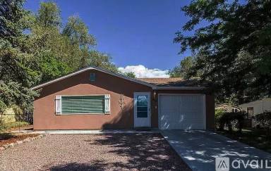 Main picture of 613 Forest Ave