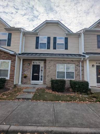 Main picture of Keystone Park Dr Townhouses