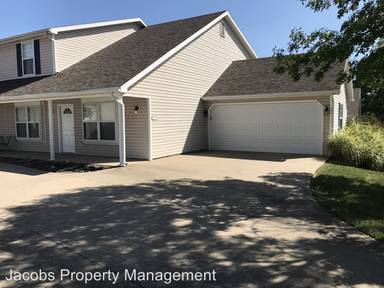 Main picture of 1709 Louise Cir