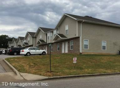 Main picture of 5551 N Green Ln