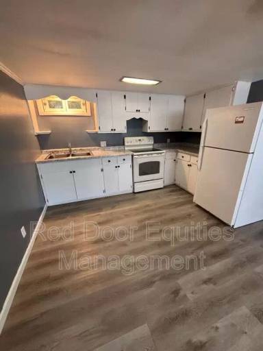 Main picture of 1215 North Columbus Street - D