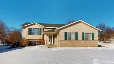 Main picture of 4563 Savannah Dr NW