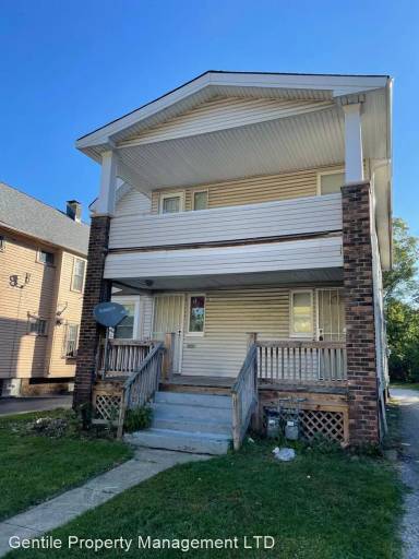 Main picture of 667 E 128th St