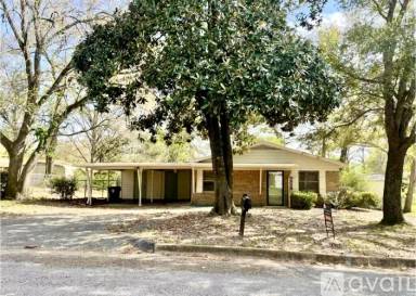 Main picture of 1512 Woodland Hills Dr