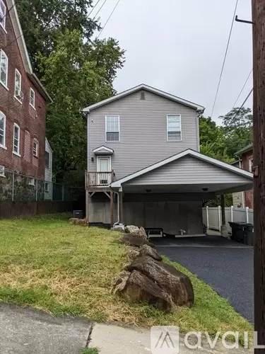 Main picture of 822 Atlantic St