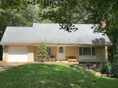 Main picture of 7245 Beechwood Dr