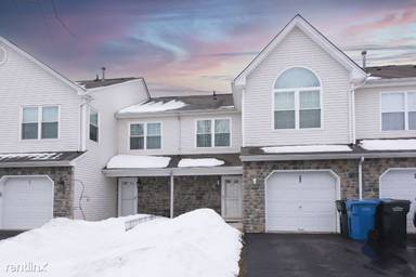 Main picture of 33 Saratoga Ct