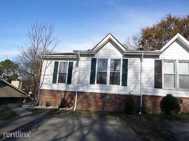 Main picture of 3212 Trails End Ln