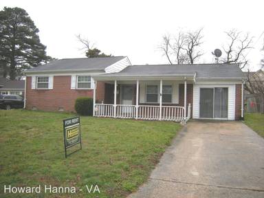 Main picture of 11 Longwood Dr