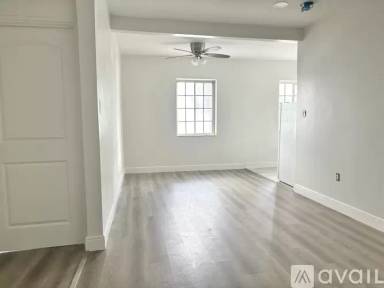 Main picture of 7450 Byron Ave