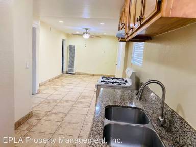 Main picture of 204 N Spring Ave