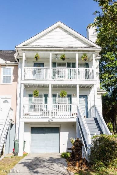 Main picture of 799 Harbor Place Dr