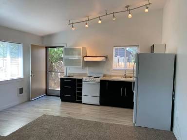 Main picture of 19895 Alderwood Cir