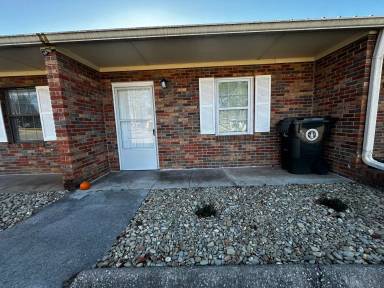 Main picture of 3408 Maple Ave