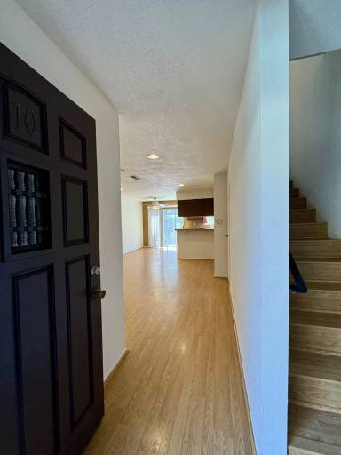 Main picture of 1231 Hillandale Ave