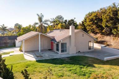 Main picture of 26791 Calle Juanita