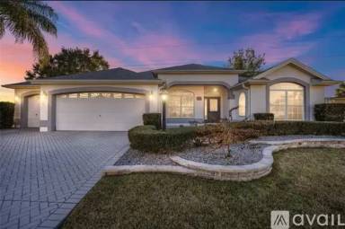 Main picture of 8434 SE 168th Kittredge Loop