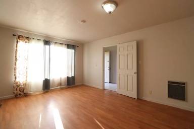 Main picture of 403 N Railroad Ave