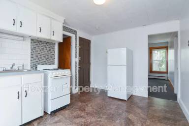 Main picture of 210 Whittenton St