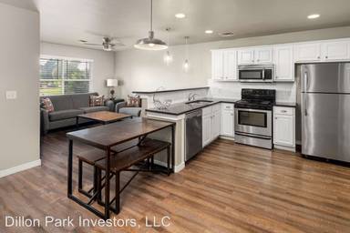 Main picture of 1015 Chowning Ave