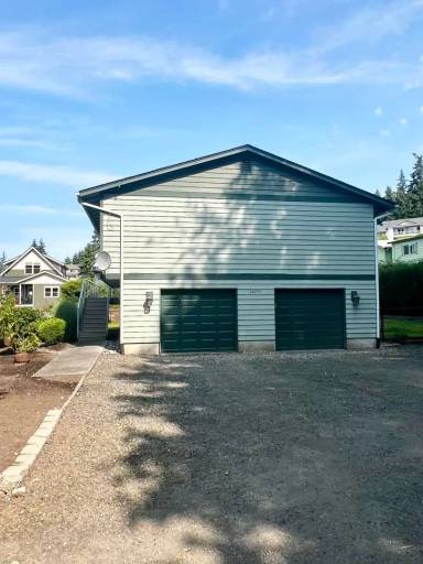 Main picture of 26255 Iowa Ave NE