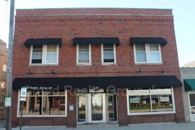 Main picture of 137 Cedar Ave