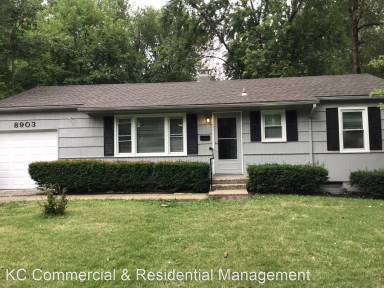 Main picture of 8903 E 72nd St