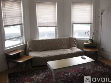 Main picture of 227 Heath St