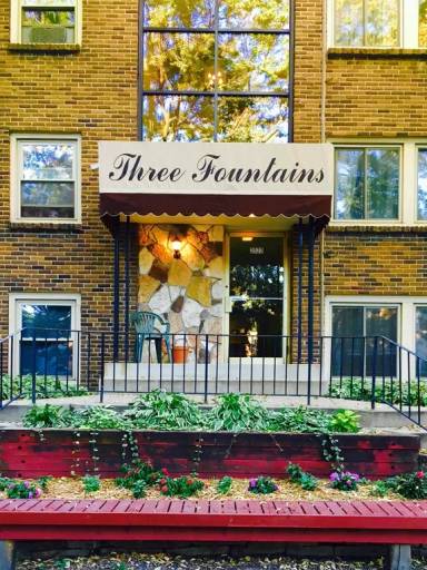 Main picture of 3522 Harriet Ave