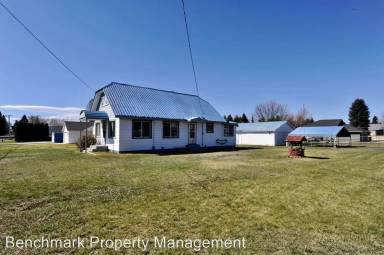 Main picture of 804 W Orchard Ave