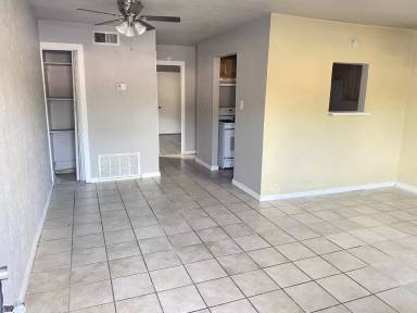 Main picture of 11122 Bel Air Dr